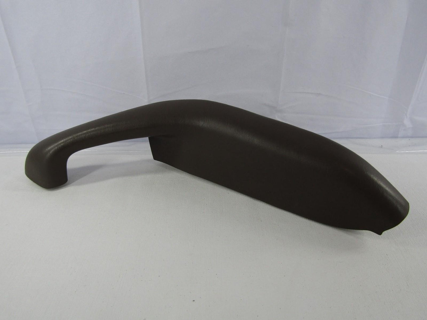 2001-2007 Toyota Sequoia Left Front Door Armrest Brown OEM