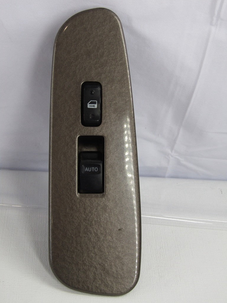 2001-2004 Toyota Sequoia Right Front Door Window Switch Bezel OEM