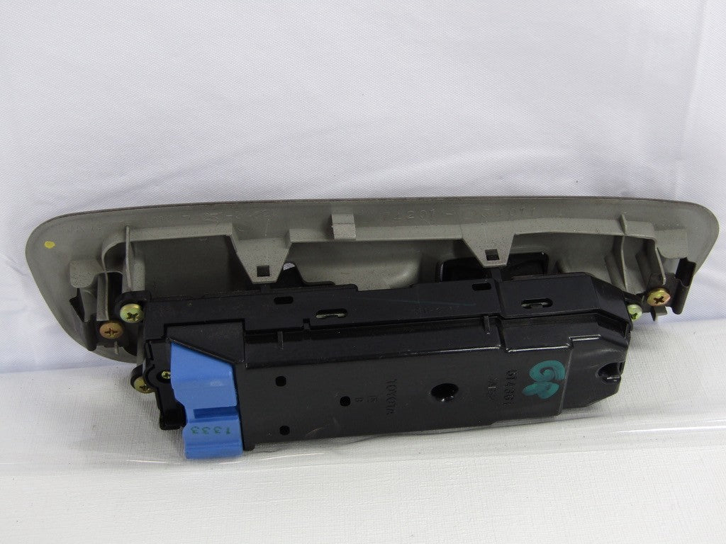 2001-2004 Toyota Sequoia Right Front Door Window Switch Bezel OEM