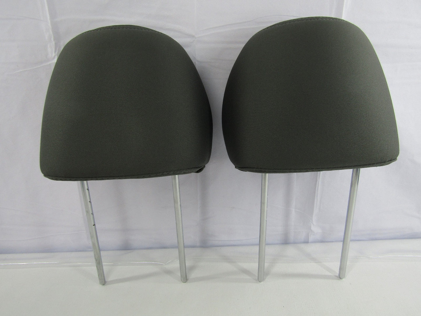 2011-2014 Hyundai Sonata Front Headrest Head Rest Set Gray Cloth OEM