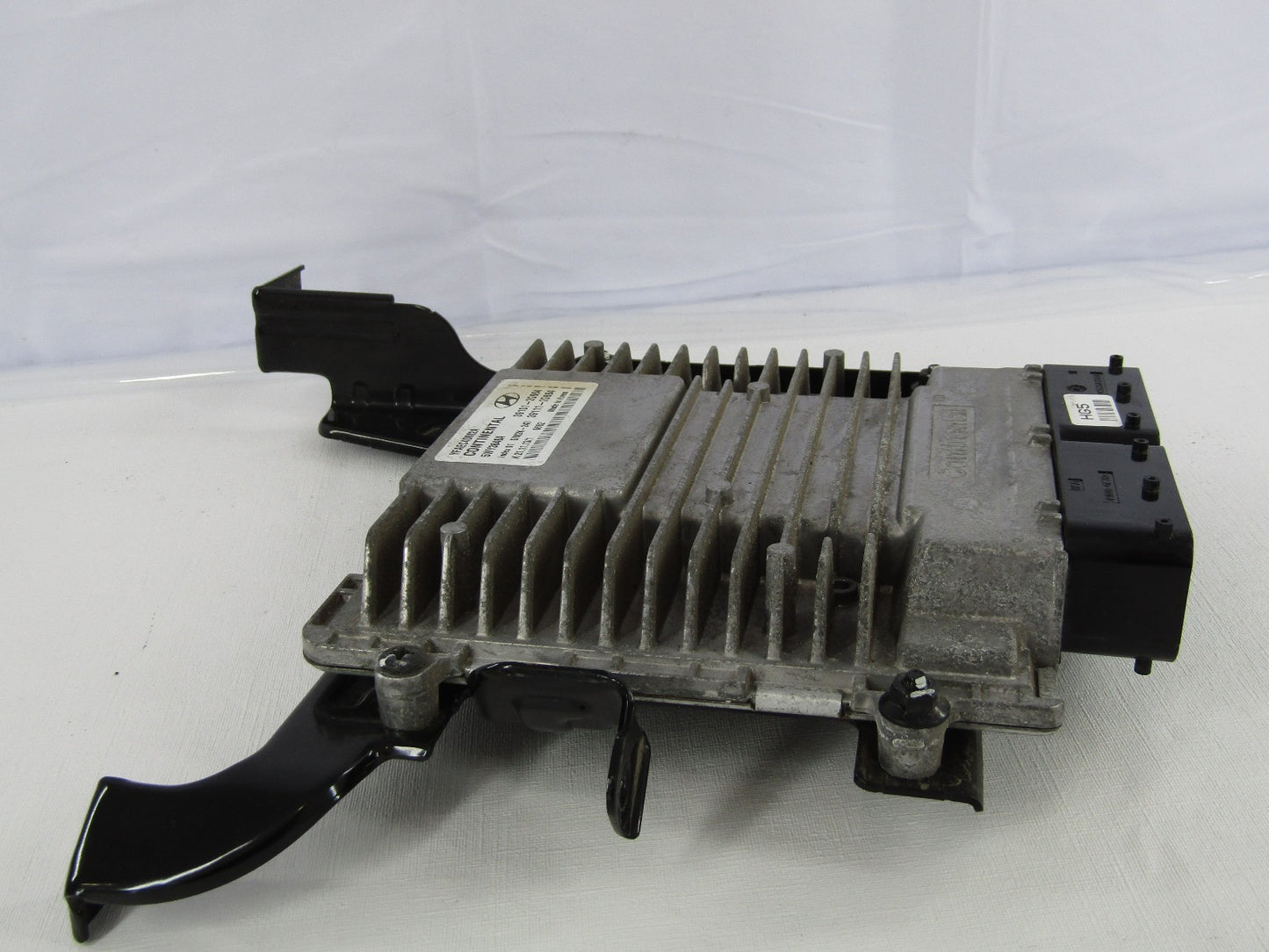 2014 Hyundai Sonata 2.4L Engine Control Module Computer ECU ECM with Bracket OEM