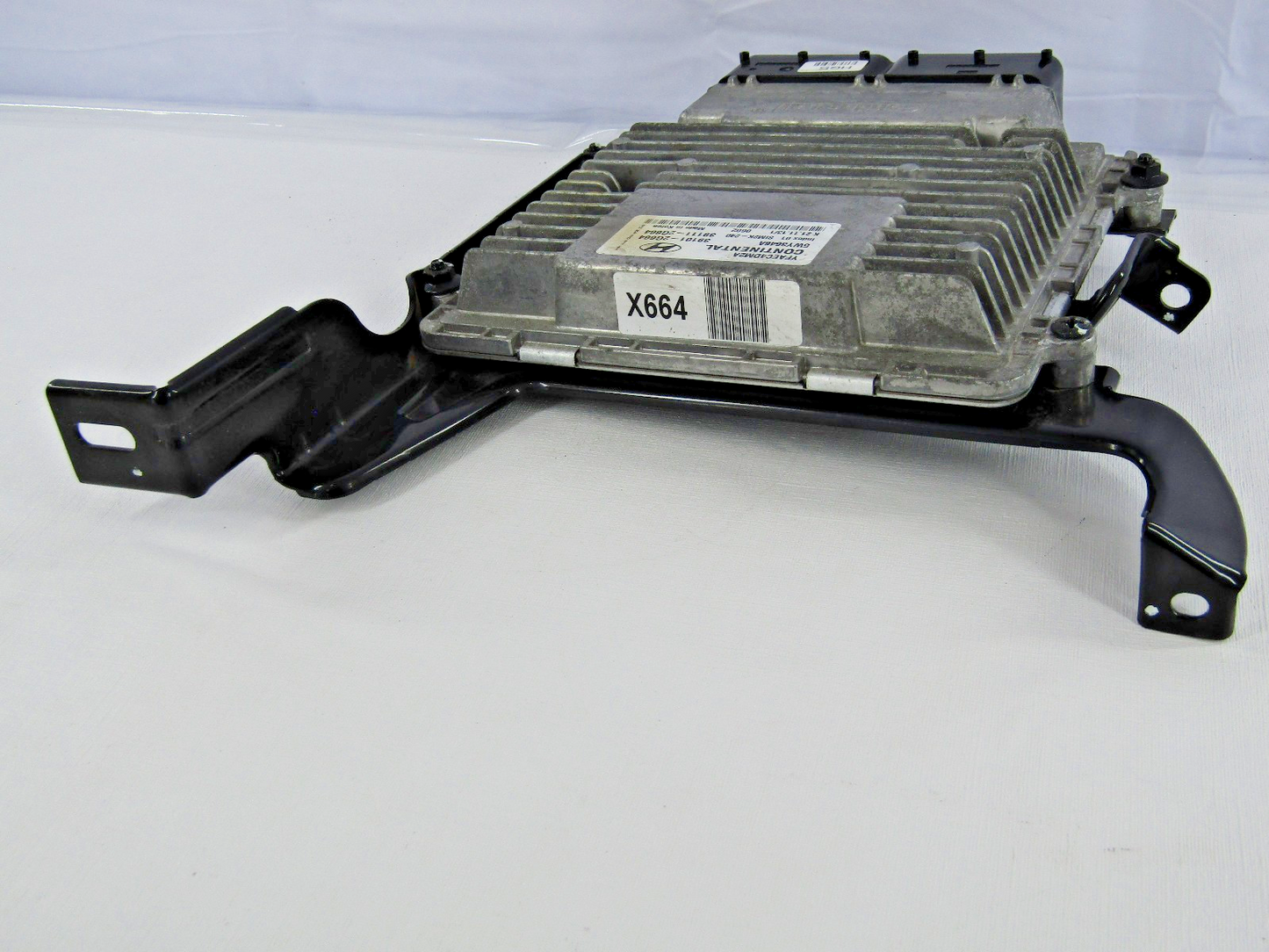 2014 Hyundai Sonata 2.4L Engine Control Module Computer ECU ECM with Bracket OEM
