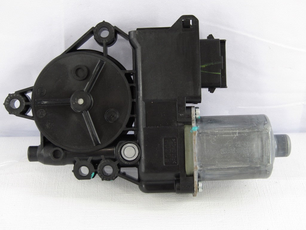 2011-2014 Hyundai Sonata Left Front Window Motor OEM