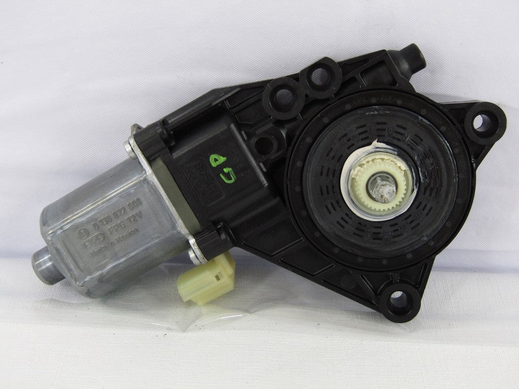 2011-2014 Hyundai Sonata Right Front Window Motor OEM