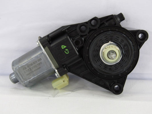 2011-2014 Hyundai Sonata Right Front Window Motor OEM