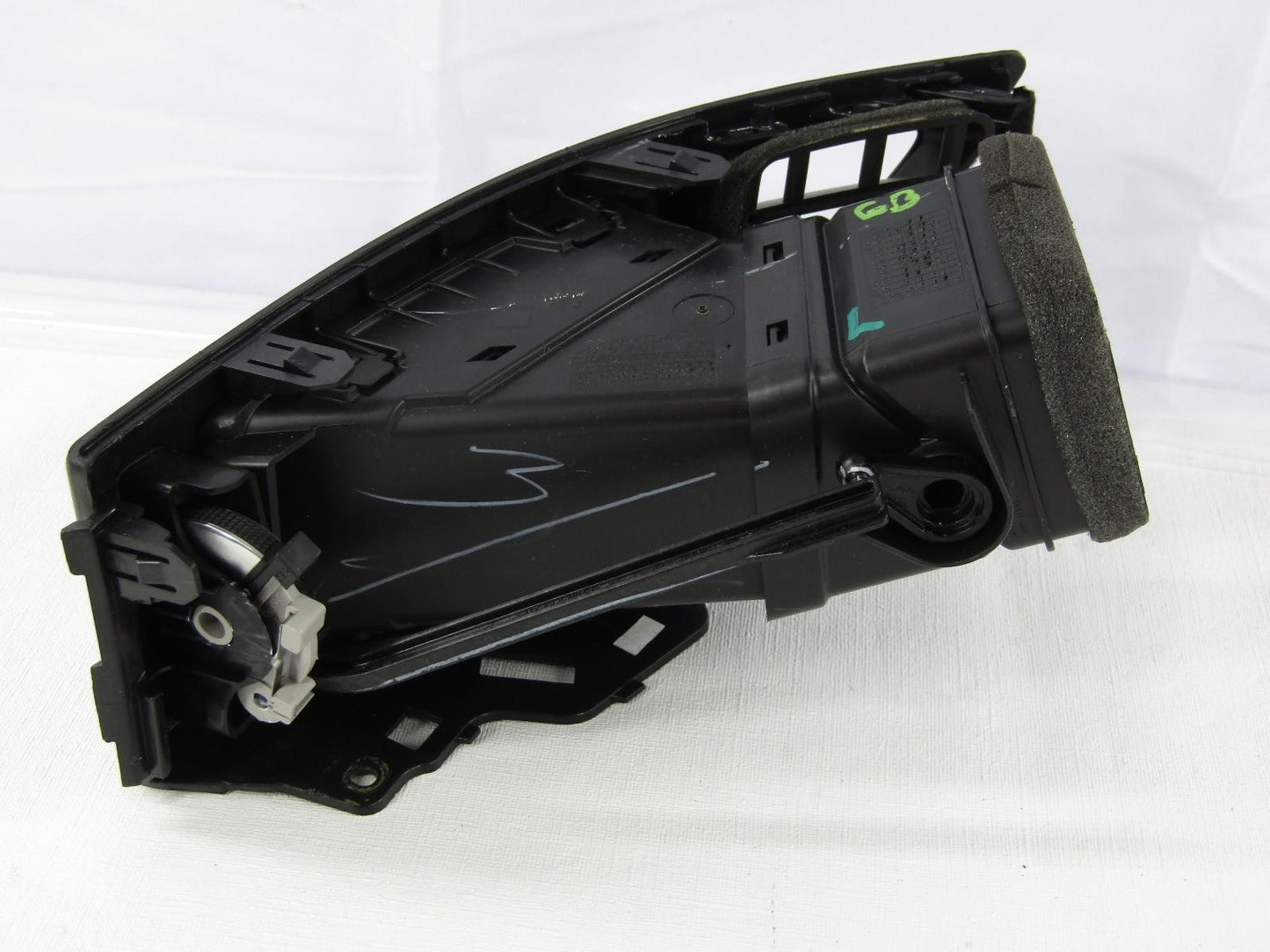2011-2014 Hyundai Sonata Left Outer Dashboard Air Vent & Side Vent OEM