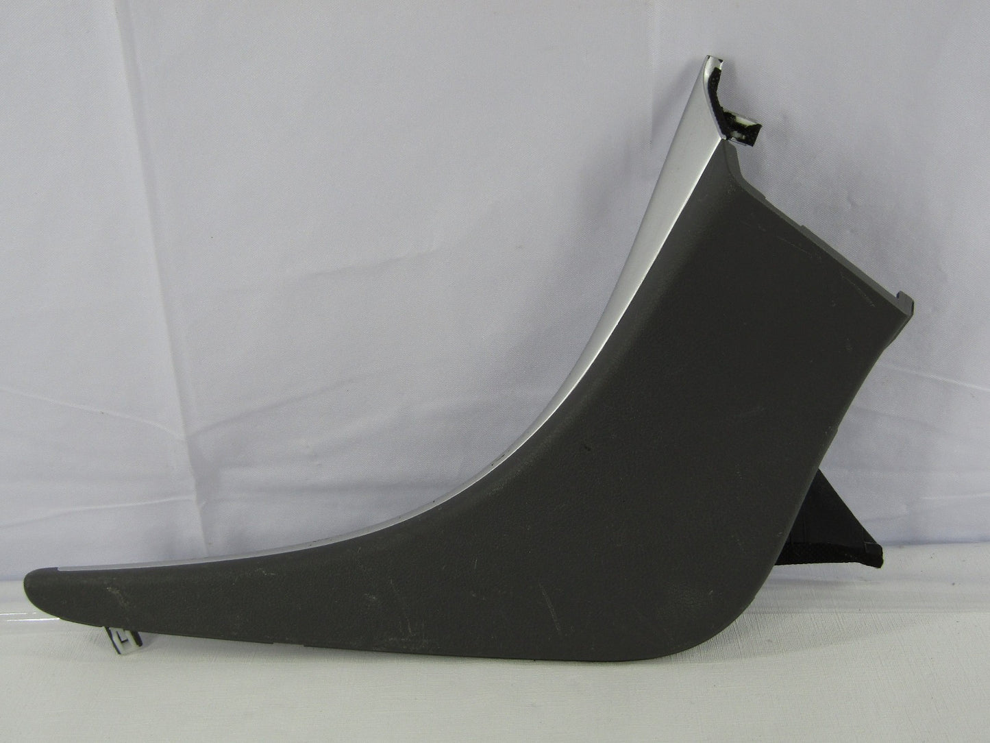 2011-2014 Hyundai Sonata Console Panel Right RH Silver Trim OEM