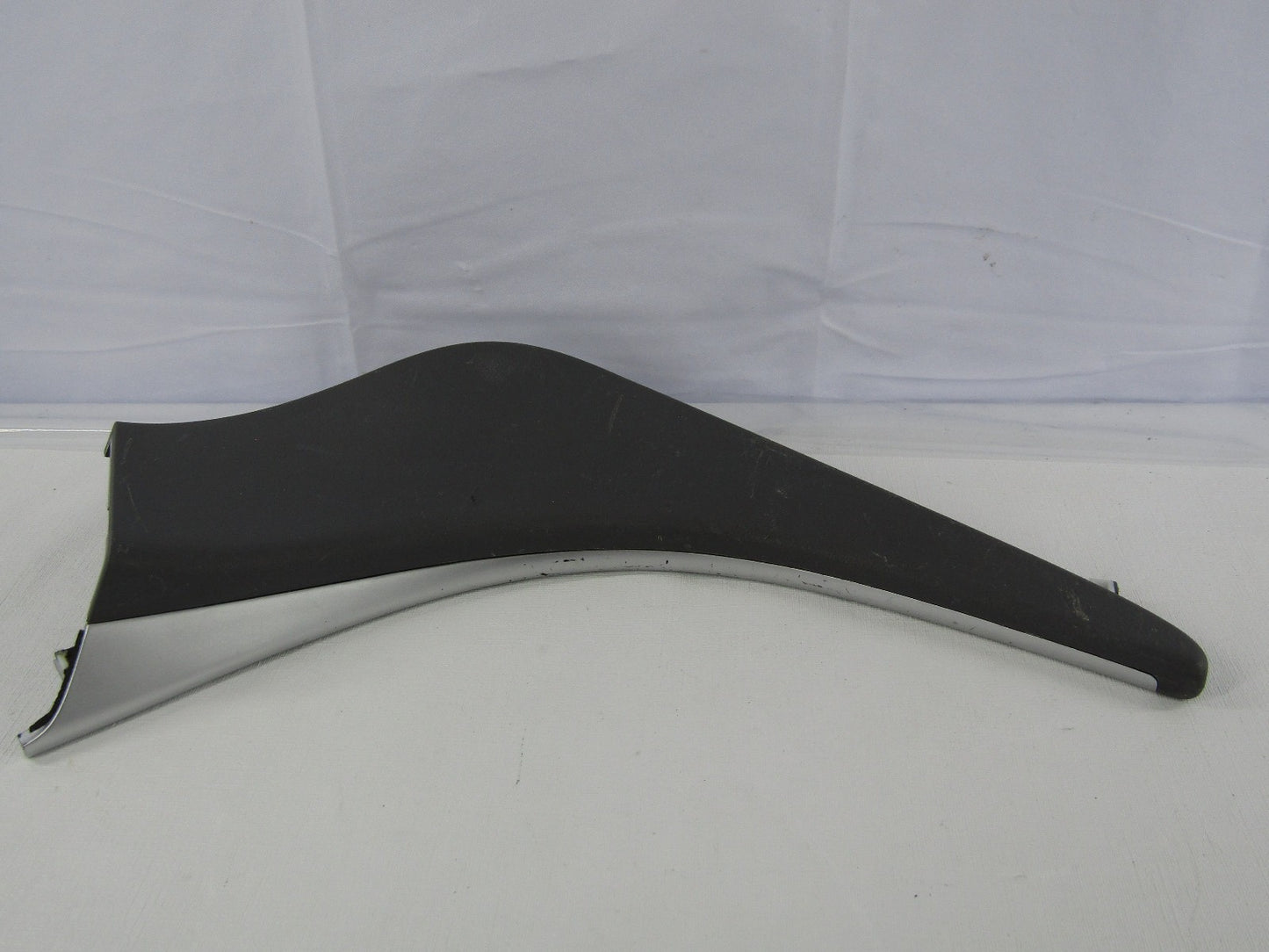 2011-2014 Hyundai Sonata Console Panel Right RH Silver Trim OEM