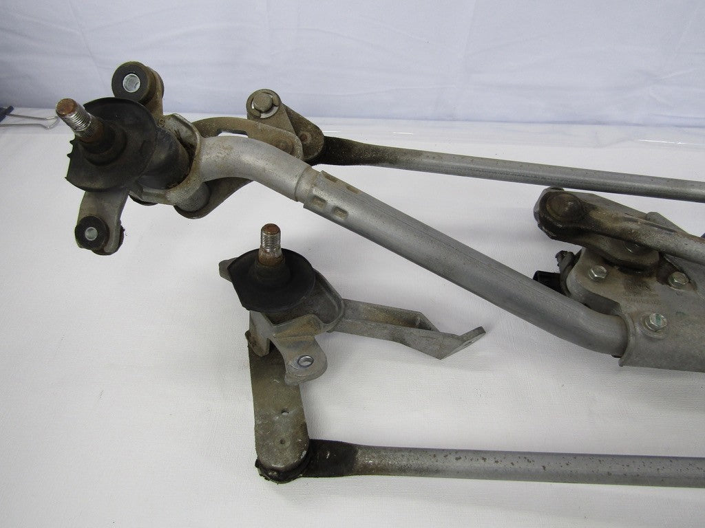 2006-2011 Honda Civic Windshield Wiper Linkage & Motor OEM
