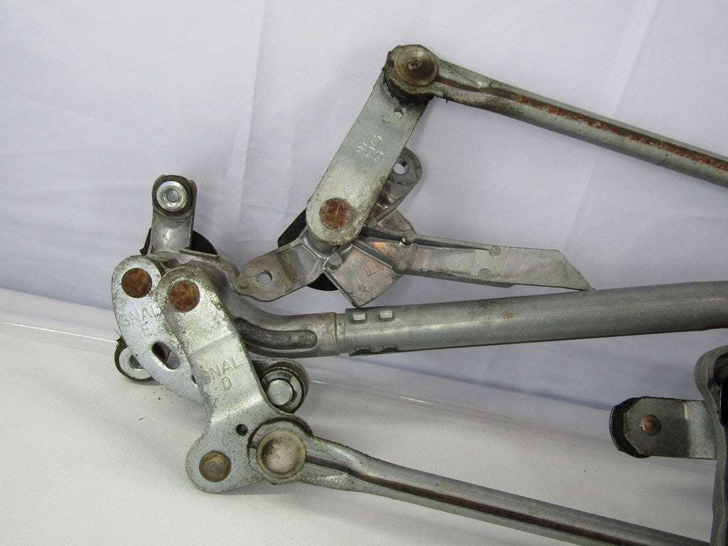 2006-2011 Honda Civic Windshield Wiper Linkage & Motor OEM