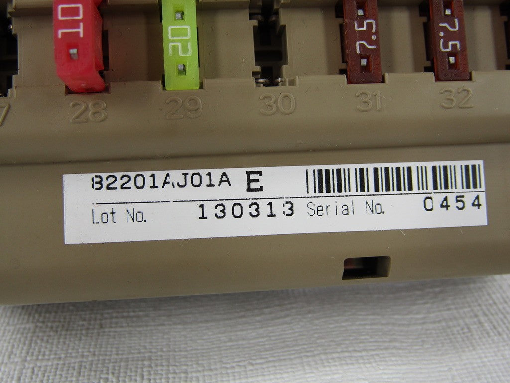 2013-2014 Subaru Outback Legacy Dash Fuse Relay Junction Box 82201AJ01A OEM