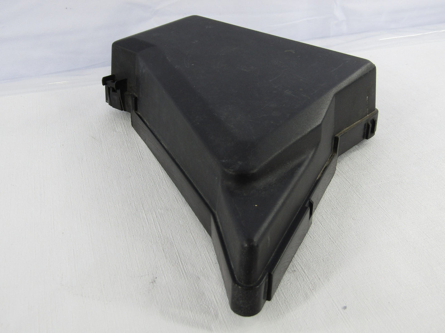 2013-2014 Subaru Outback Main Fuse Relay Box "e" Engine Bay Cover OEM
