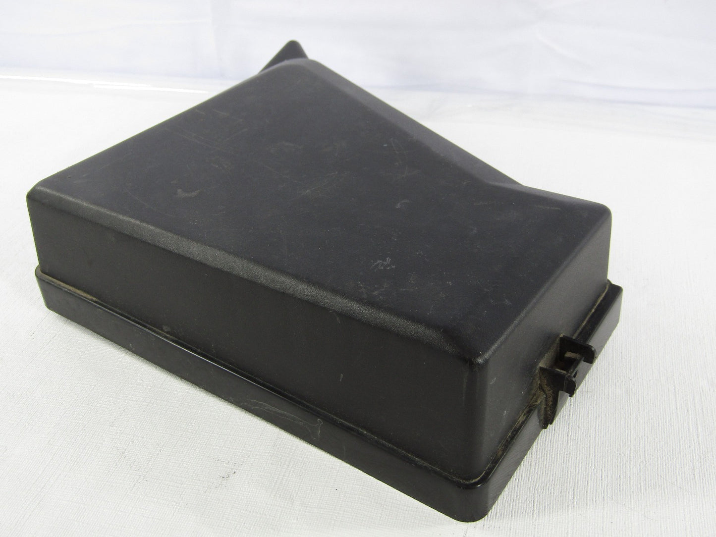 2013-2014 Subaru Outback Main Fuse Relay Box "e" Engine Bay Cover OEM