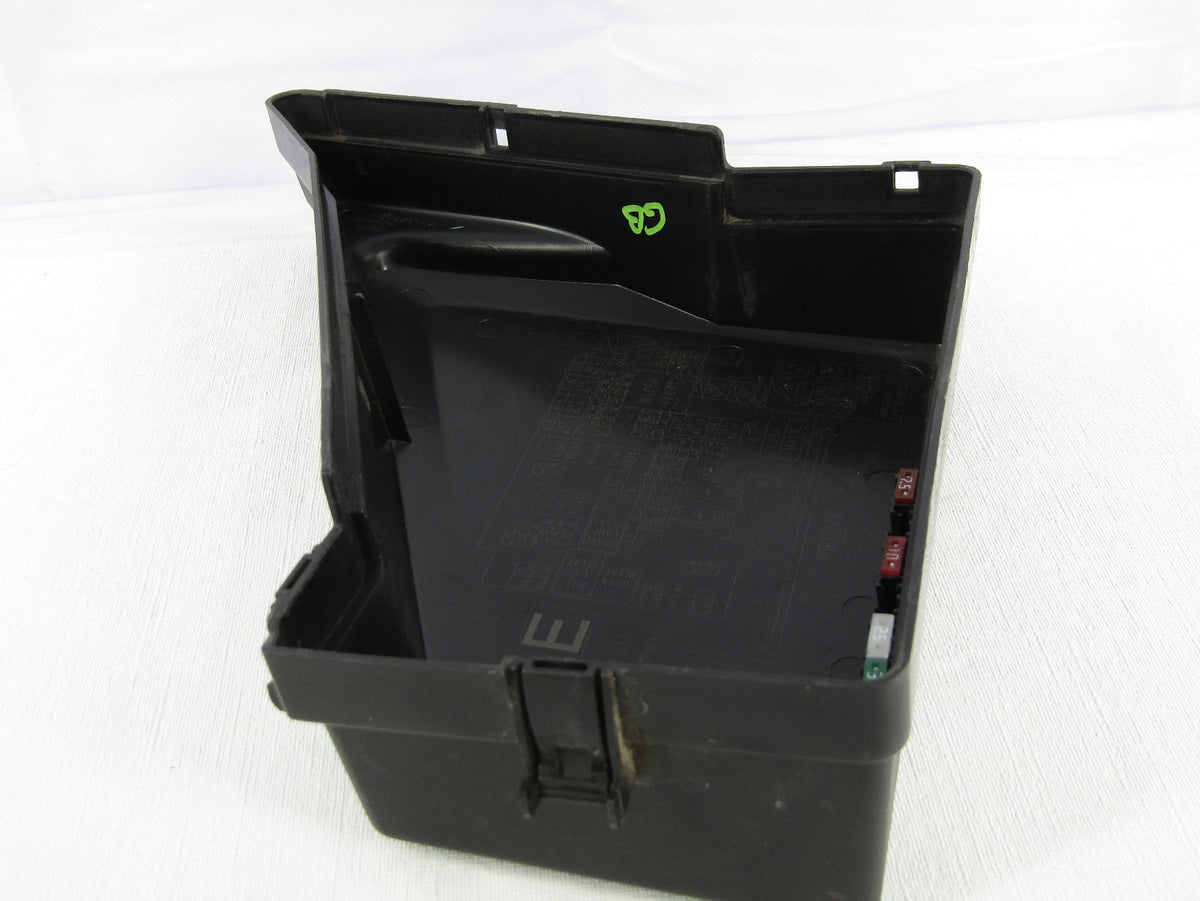 2013-2014 Subaru Outback Main Fuse Relay Box "e" Engine Bay Cover OEM 82243AJ03A