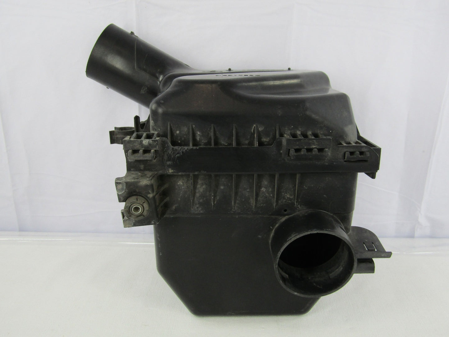 2013-2014 Subaru Outback Air Filter Housing Case Upper Lower OEM