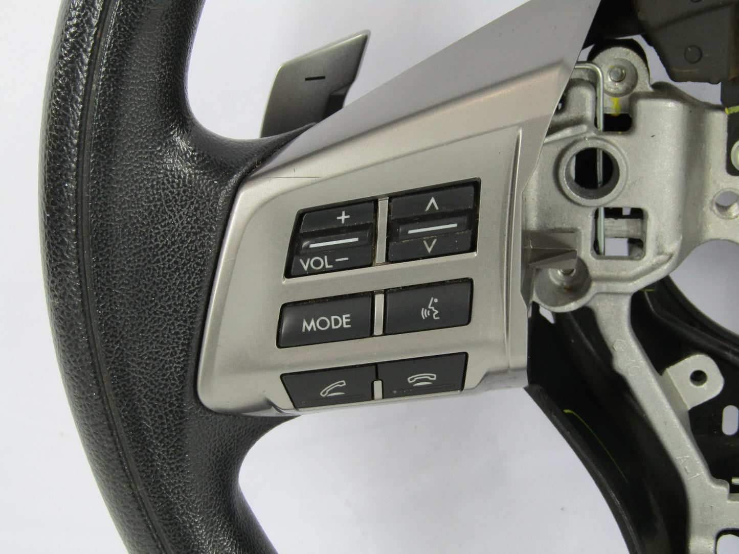 2012-2014 Subaru Outback Steering Wheel Audio Cruise Control Phone Paddle Shift