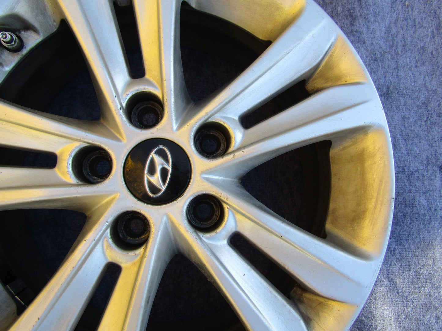 2011-2014 Hyundai Sonata 16X6.5 Aluminum Alloy 5 Double Spoke Silver with Tpms