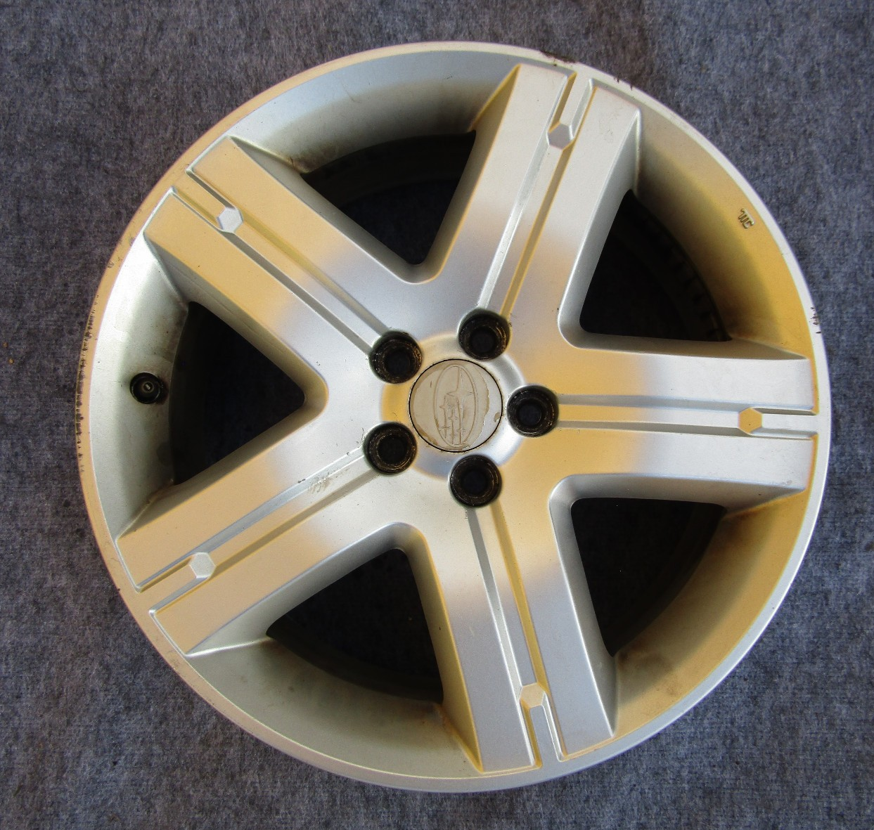 2006-2010 Subaru Forester 17X7 Aluminum Alloy Silver 5 Spoke Wheel 68750 OEM