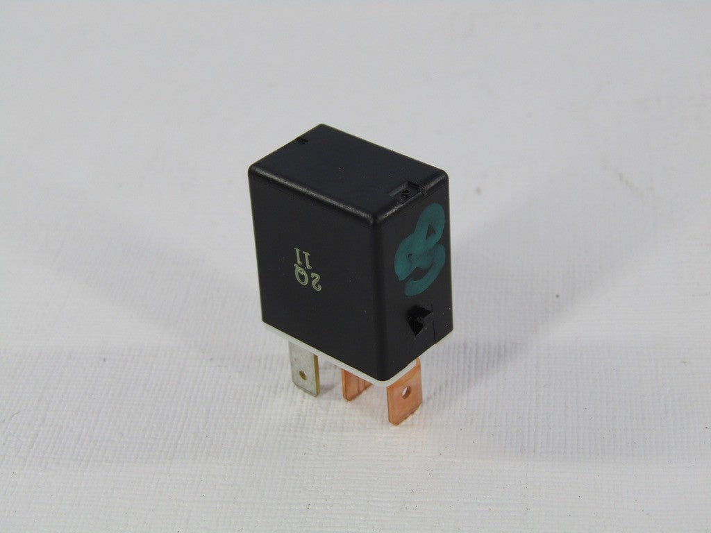 2010-2014 Subaru Outback Accessory Power Relay Module 156700-1020 OEM