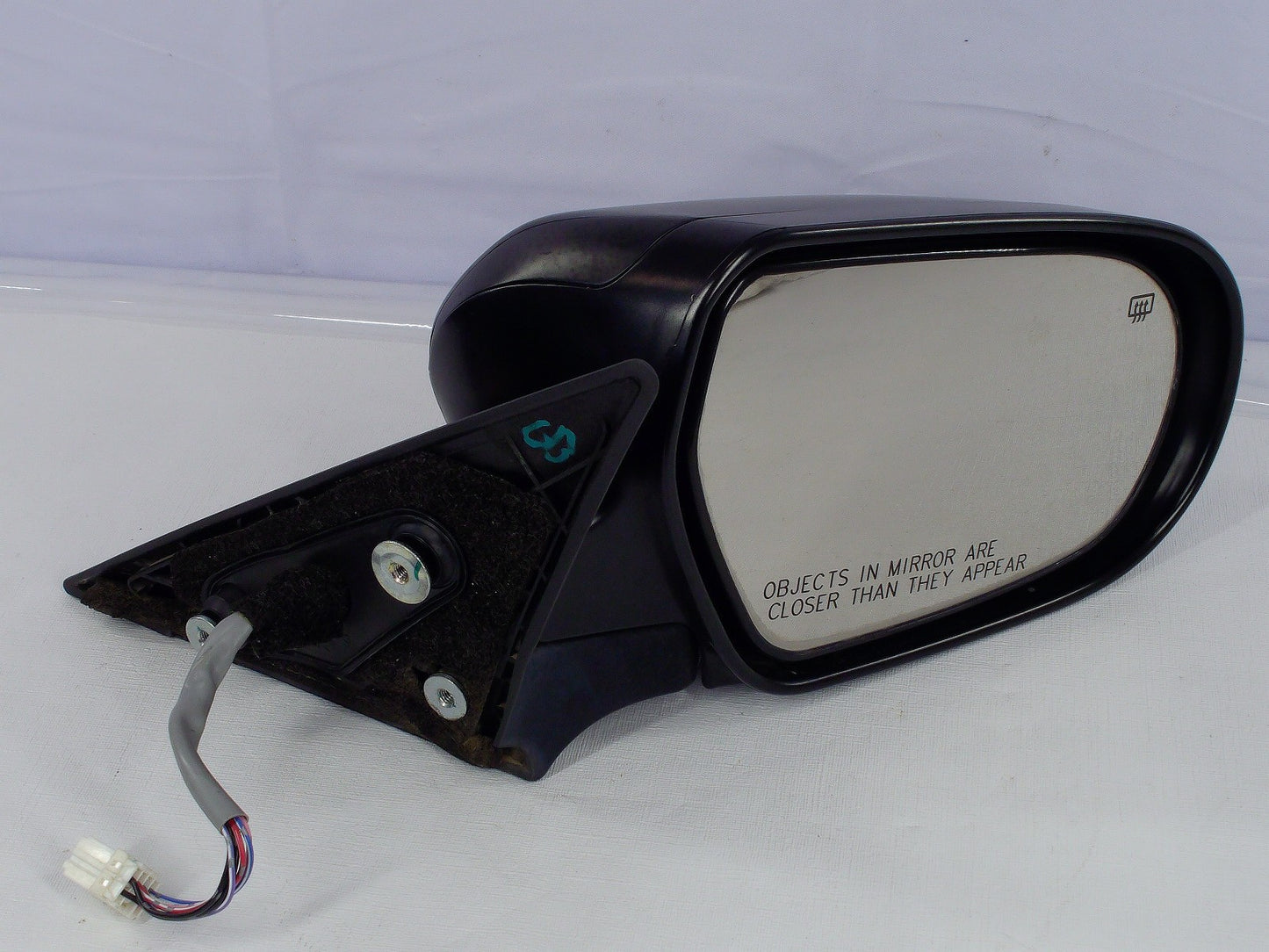 2005-2006 Subaru Outback Right View 6-WIRE Heated Mirror Black OEM
