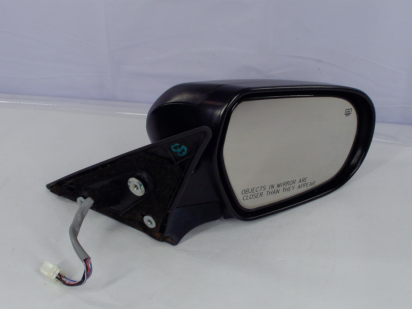 2005-2006 Subaru Outback Right View 6-WIRE Heated Mirror Black OEM