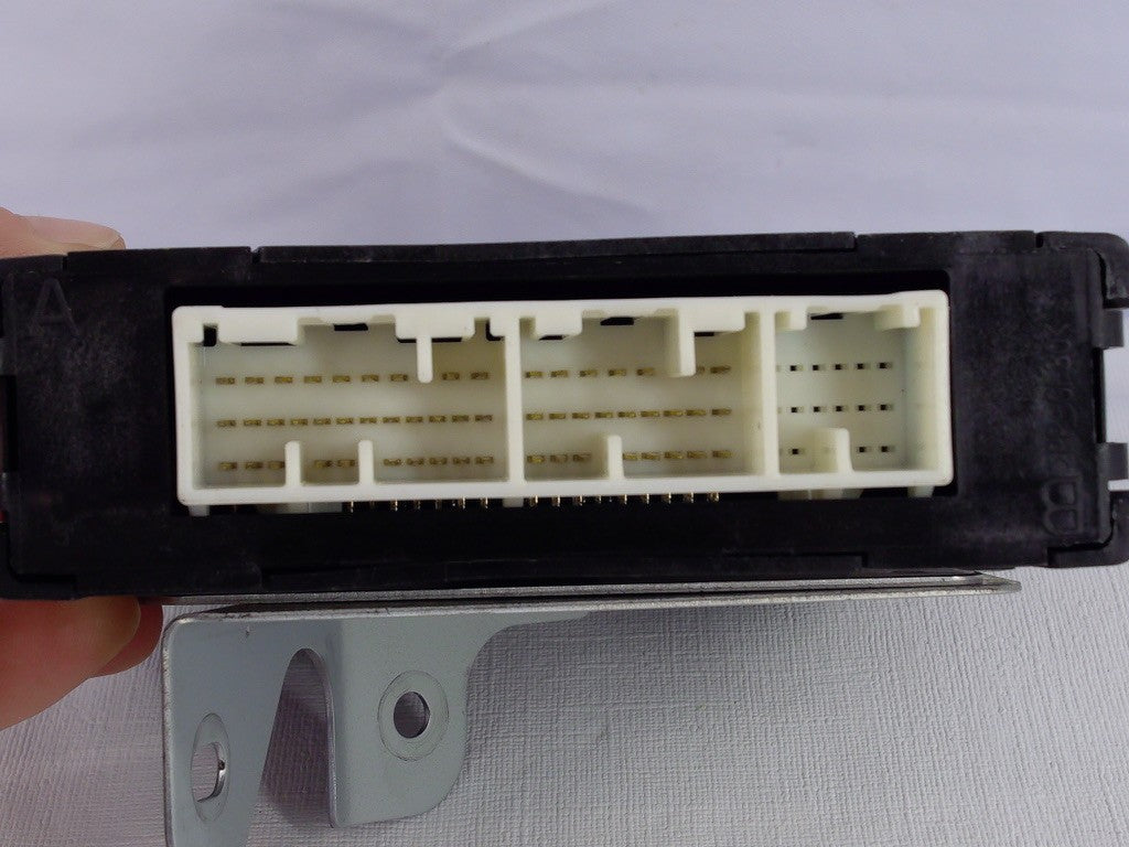 2006 Subaru Outback Automatic Transmission Control Module TCM TCU 31711AK110 OEM