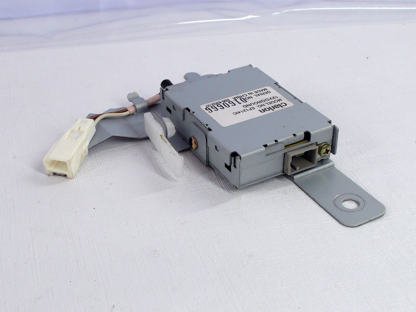 2005-2009 Subaru Outback Antenna Amplifier Clarion EF1214IC OEM