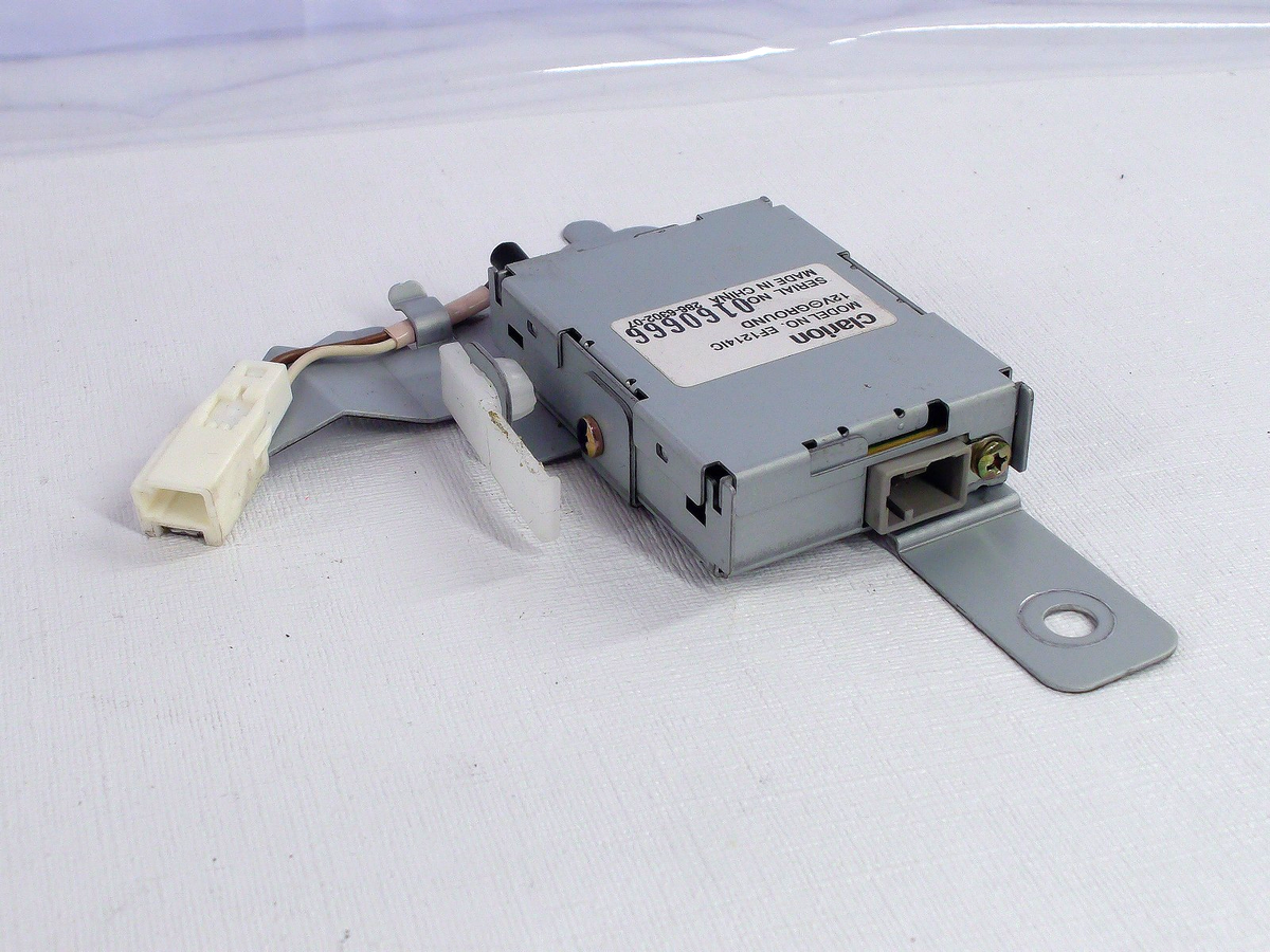 2005-2009 Subaru Outback Antenna Amplifier Clarion EF1214IC OEM 86327AG06B