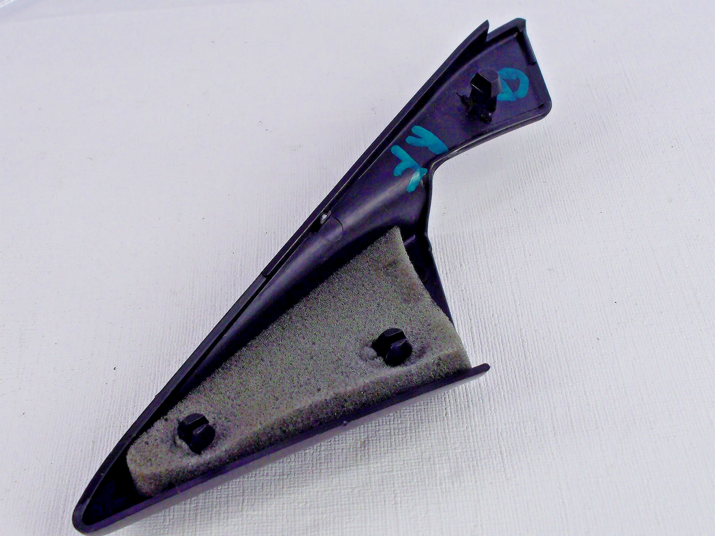 2005-2009 Subaru Outback Right Side Window Corner Mirror Bolt Trim Cover OEM