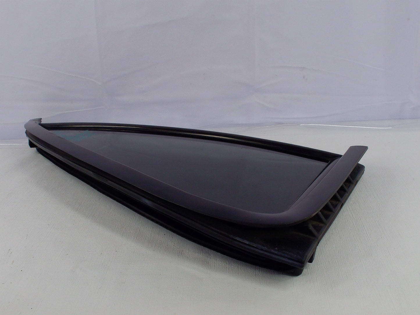 1996-2002 Toyota 4Runner Right Rear Vent Window Glass OEM