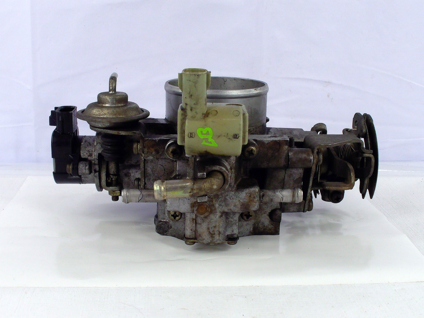 1996-2002 Toyota 4Runner 3.4L Throttle Body Throttle Valve 22270-62050 OEM