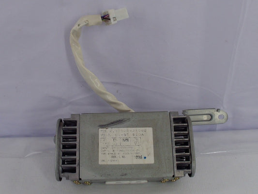 1996-2002 Toyota 4Runner Radio Amplifier 8628035080 OEM