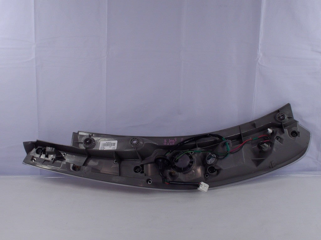 2015-2017 Nissan Leaf Right Tail Light Lamp 26550-9RB0A OEM -Used