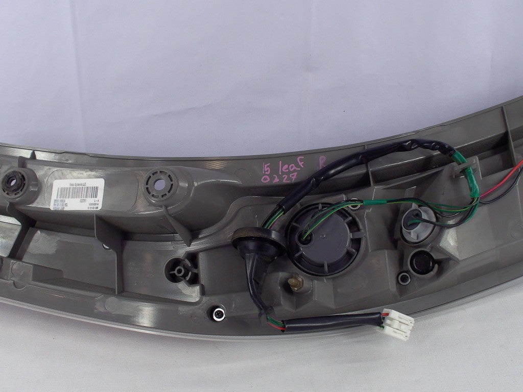 2015-2017 Nissan Leaf Right Tail Light Lamp 26550-9RB0A OEM -Used