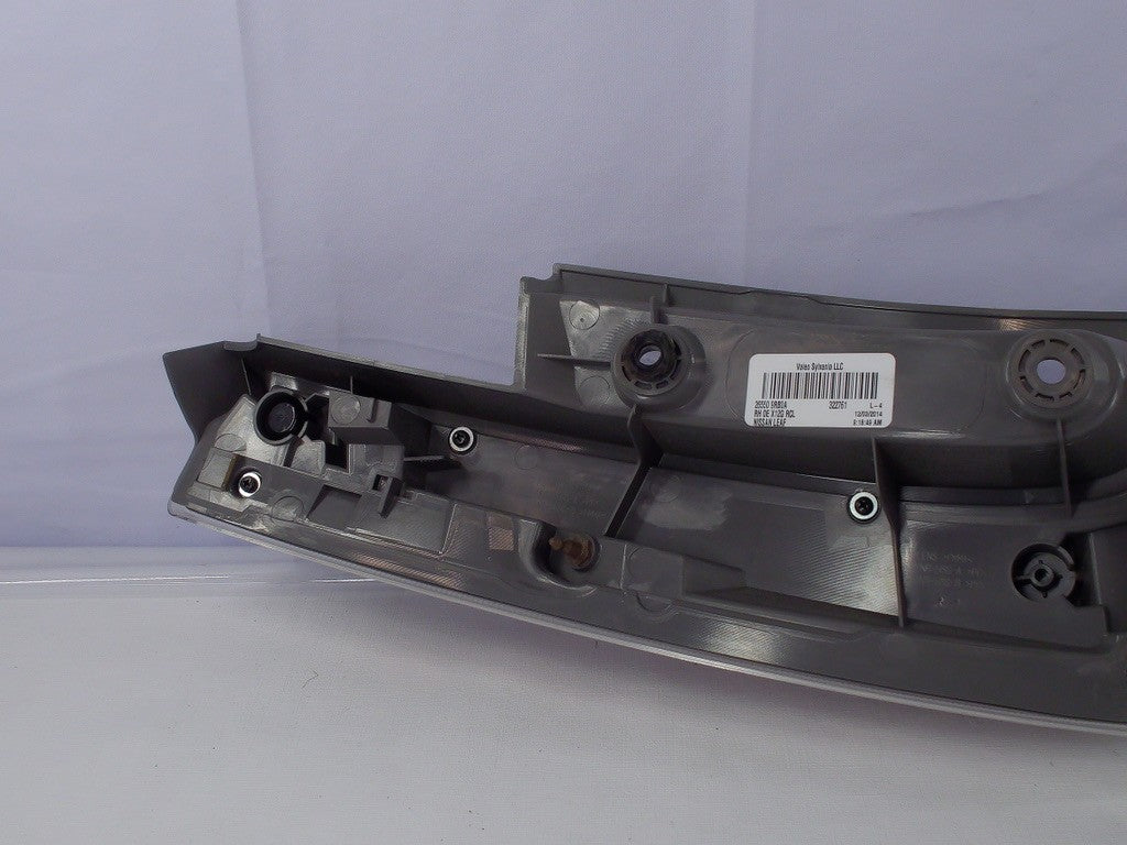 2015-2017 Nissan Leaf Right Tail Light Lamp 26550-9RB0A OEM -Used