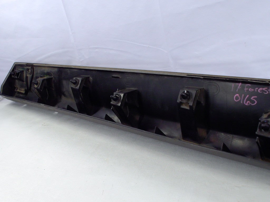 2014-2016 Subaru Forester Front Right RH Door Molding Garnish Black Trim OEM