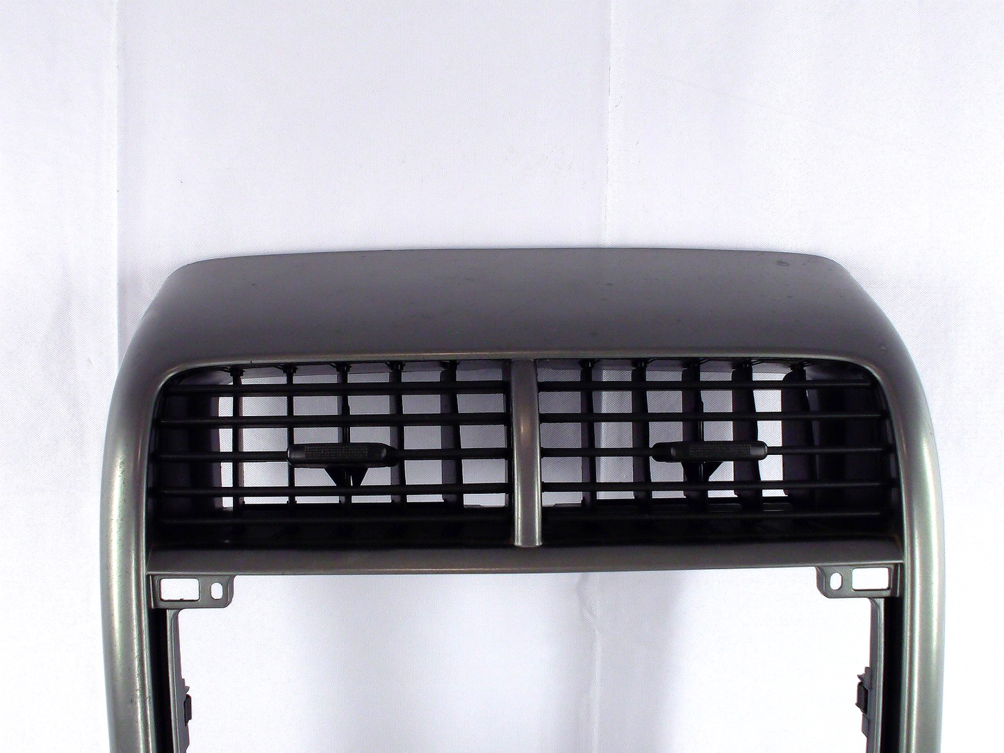 2003-2006 Honda Element Dash Center Climate Conrol & Radio Shift Bezel OEM