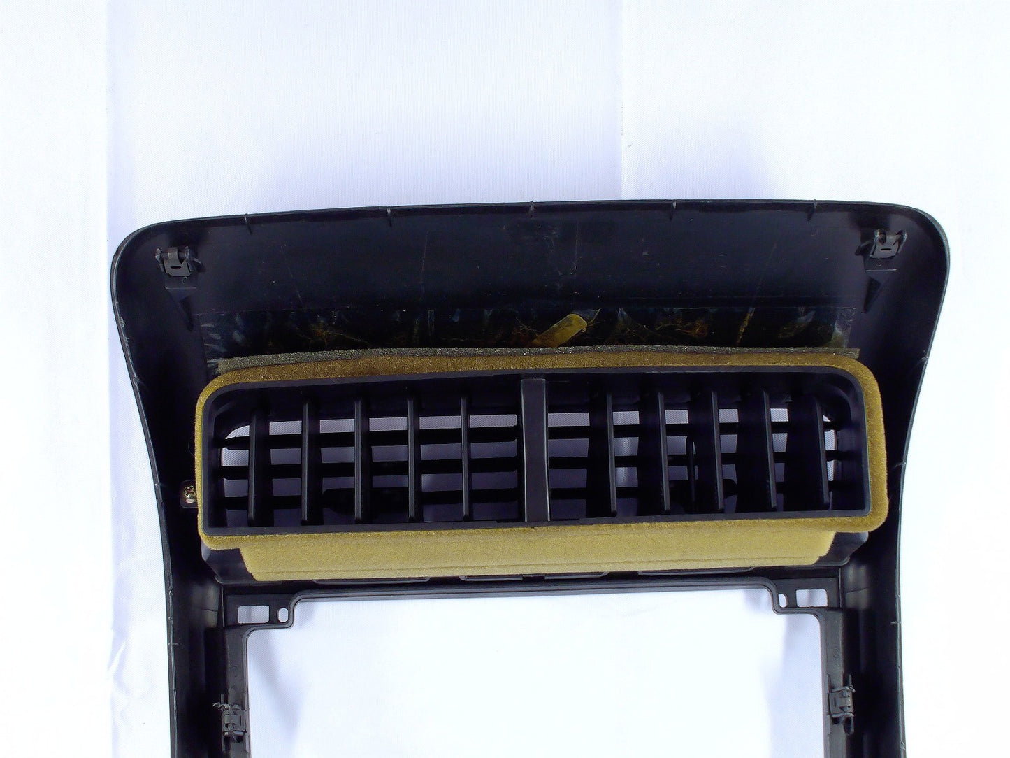 2003-2006 Honda Element Dash Center Climate Conrol & Radio Shift Bezel OEM