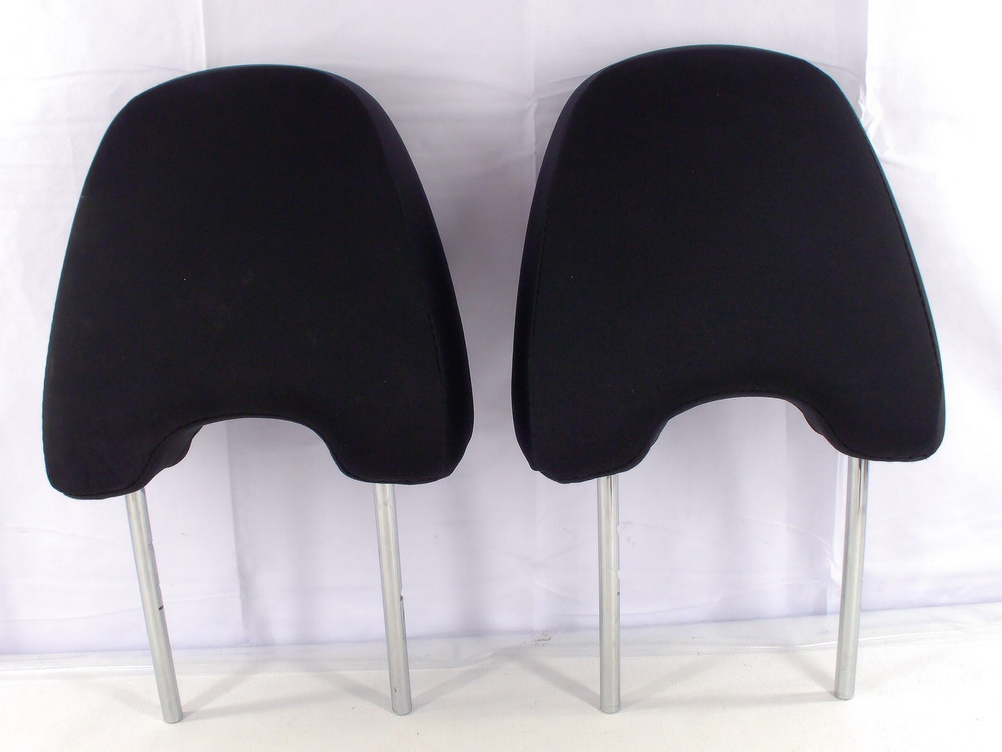 2009-2013 Subaru Forester Front Headrest Set Left and Right Black Cloth OEM
