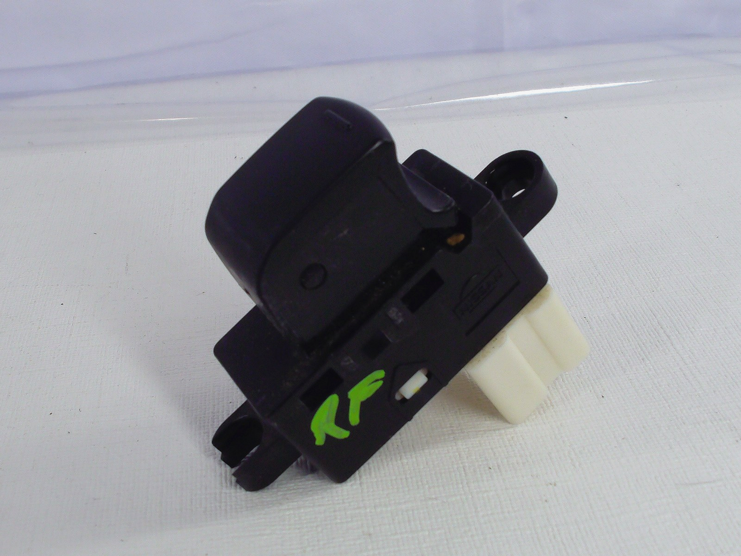 2009-2013 Subaru Forester Right Power Window Switch 83071FG110 OEM