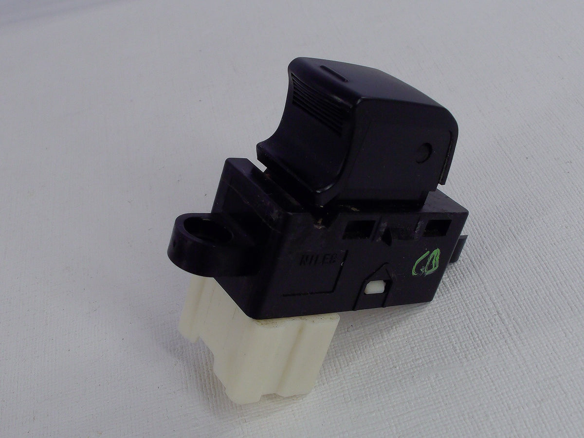 2009-2013 Subaru Forester Right Power Window Switch OEM 83071FG110