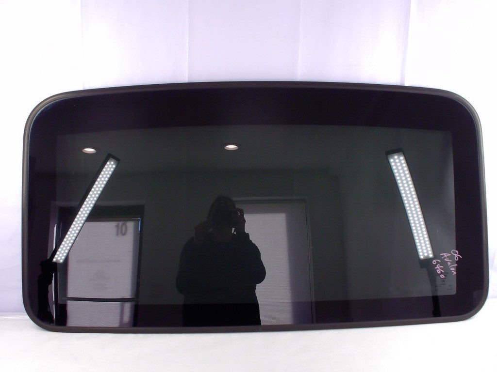 2005-2012 Toyota Avalon Sun Roof Sun Roof Glass 63201-AA030 OEM