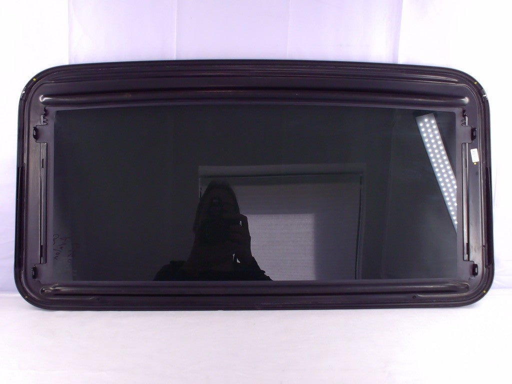 2005-2012 Toyota Avalon Sun Roof Sun Roof Glass 63201-AA030 OEM
