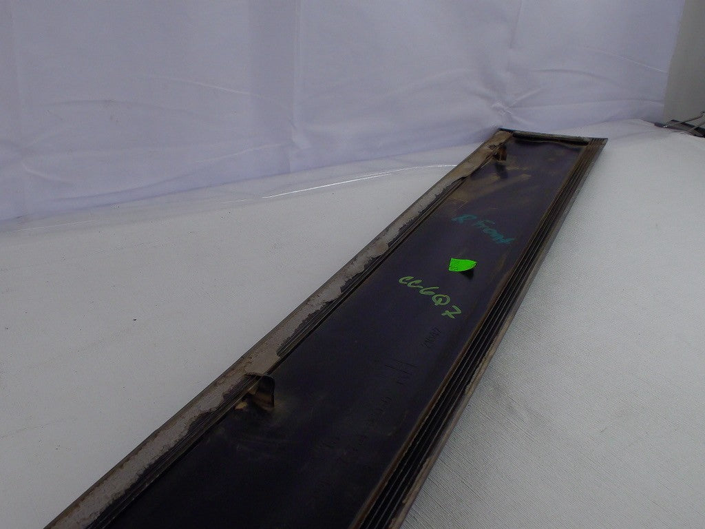 2001-2004 Toyota Sequoia Right Front Door Molding Green OEM