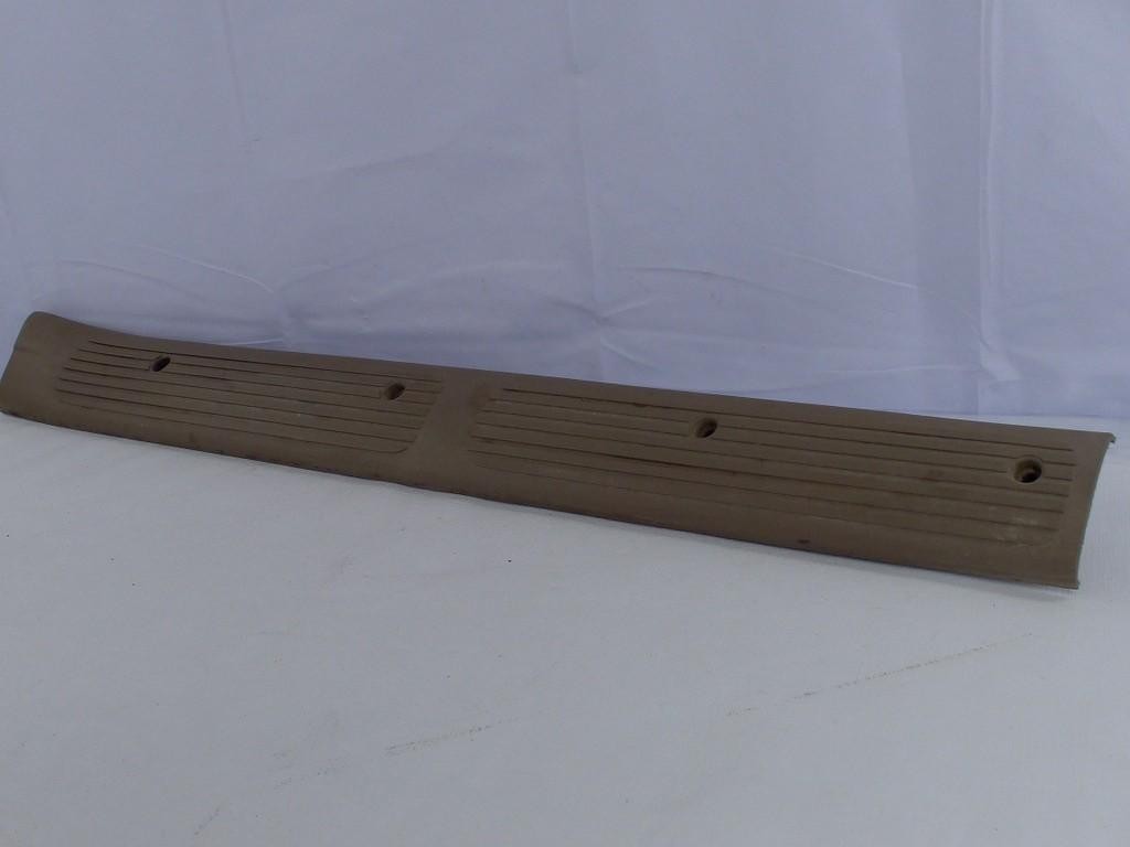 2001-2007 Toyota Sequoia Left Front Door Sill Plate Brown 679140C030B0 OEM