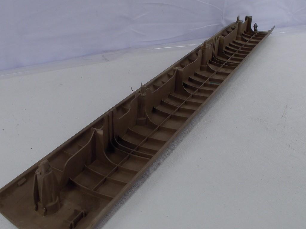 2001-2007 Toyota Sequoia Left Front Door Sill Plate Brown 679140C030B0 OEM