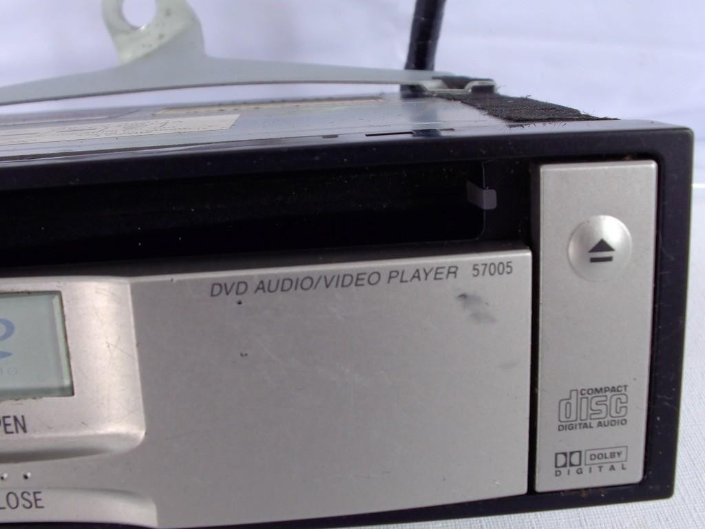 2004-2007 Toyota Sequoia DVD Video Player Genuine Part 8627034011 OEM