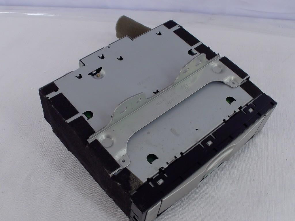 2004-2007 Toyota Sequoia DVD Video Player Genuine Part 8627034011 OEM
