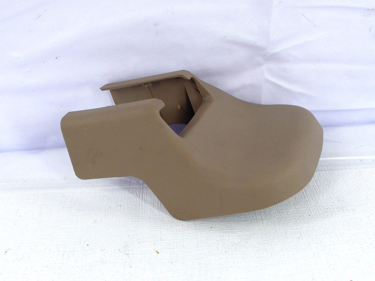 01-04 Toyota Sequoia Seat Rail Track Mount Bolt Cover Trim Cap OEM 72137-0C160