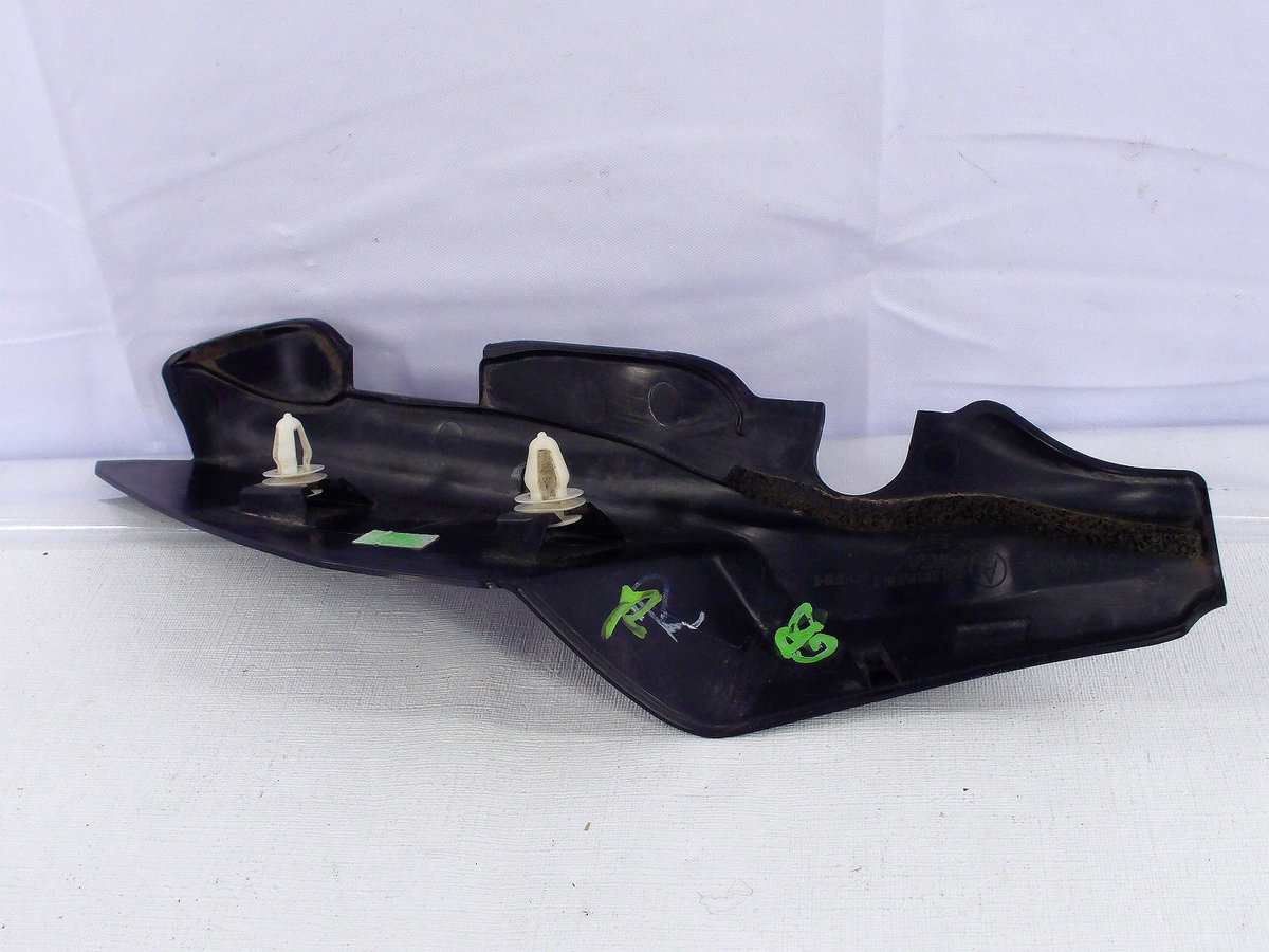 10-14 Subaru Outback Rear Right Liftgate Inner Tail Light Cover OEM 63134AJ00A